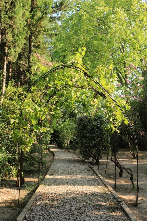 Domaine Du Moulin Hotel แซงต์โรรองต์เดส์อาเบรอส์ ภายนอก รูปภาพ
